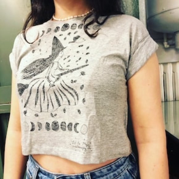 Garden Witch | Witch Crop Top | Crop Top | Yoga tank top | Moon Phases Crop Top - Picture 1 of 1